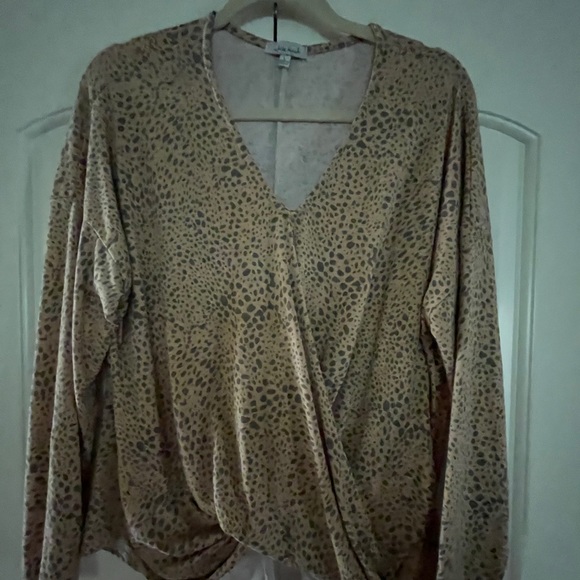 white birch Tops - White Birch blouse